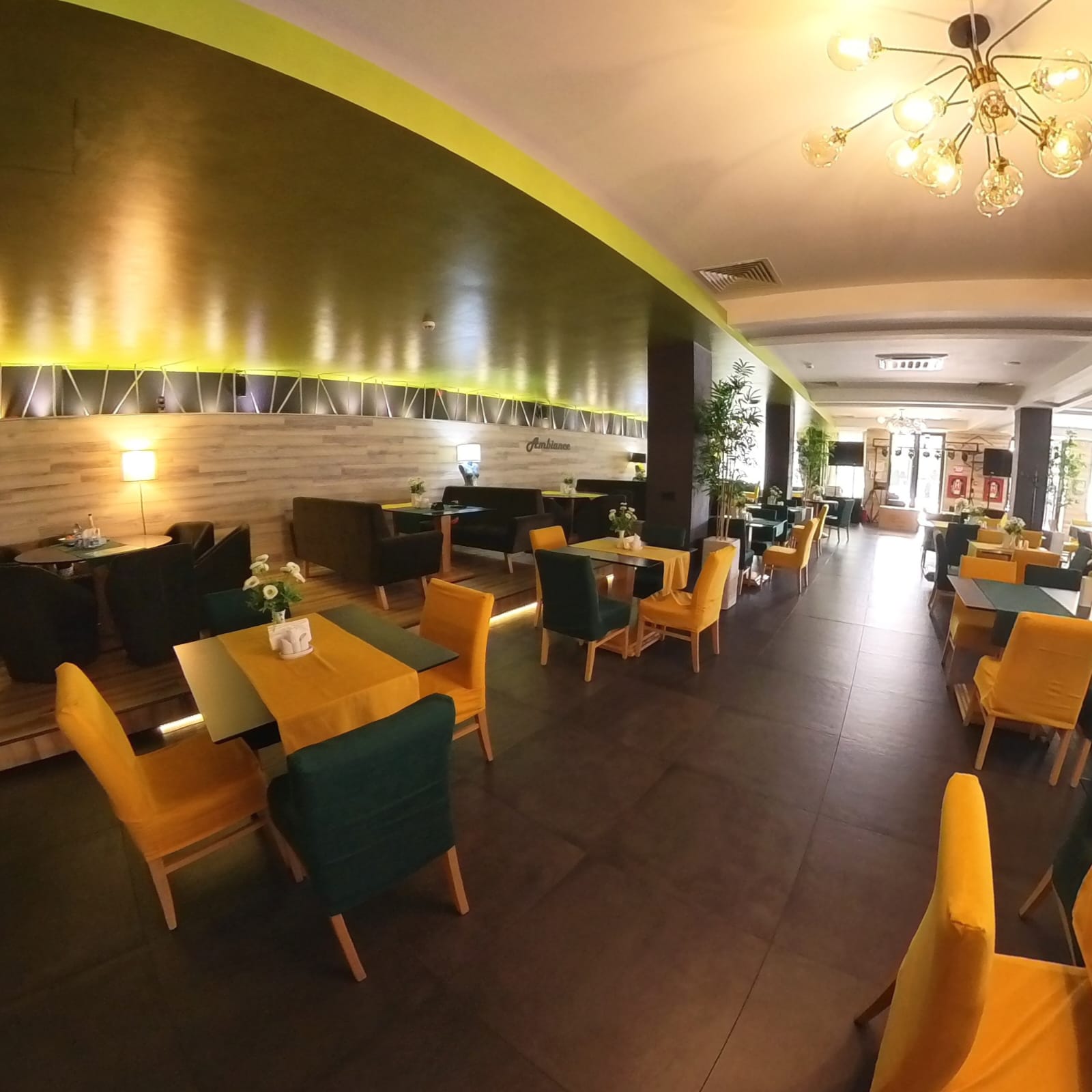 Restaurant Bulevard interior 3